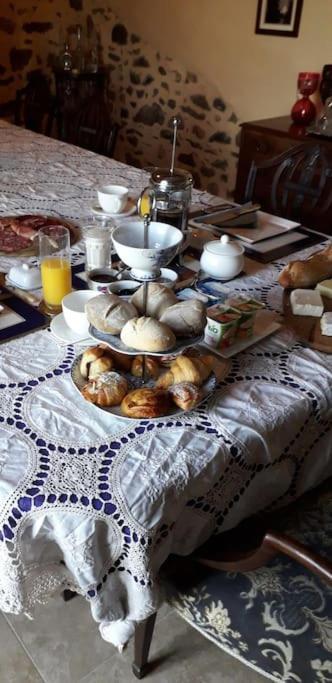 Le Magnoux Peaceful Retreat Bed & Breakfast Amailloux Екстериор снимка
